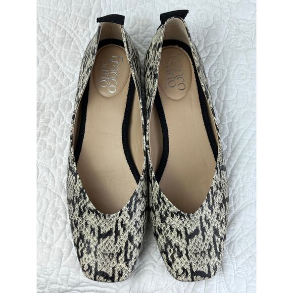 Franco Sarto Womens 7M Black/White Snake Skin Man Made Leather Slip On Shoe - Picture 5 of 10